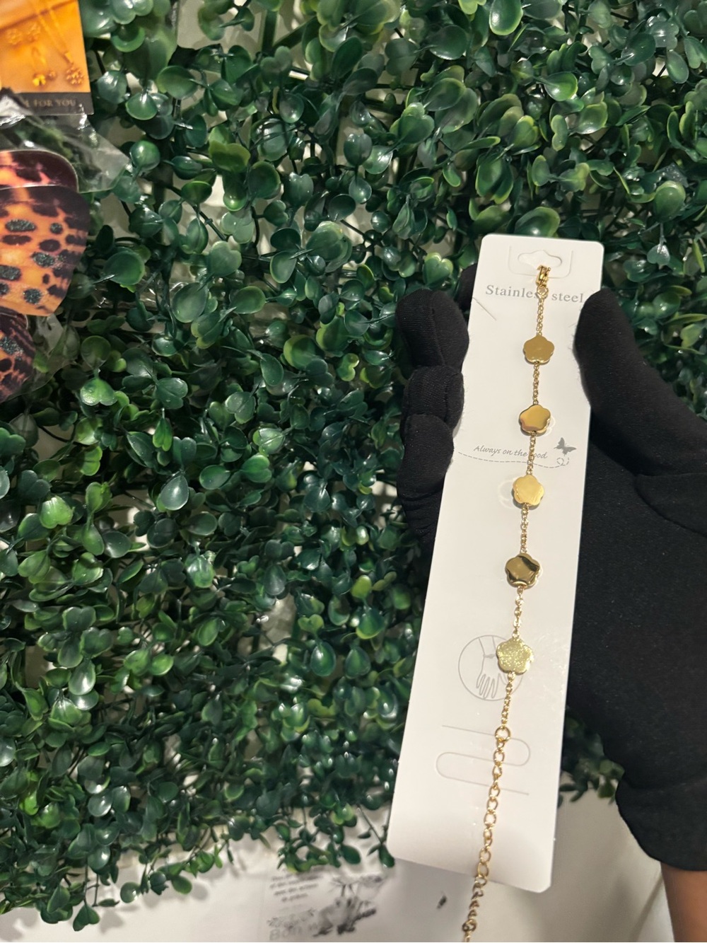 Gold Clover Link Bracelet - Women's  Bracelet
